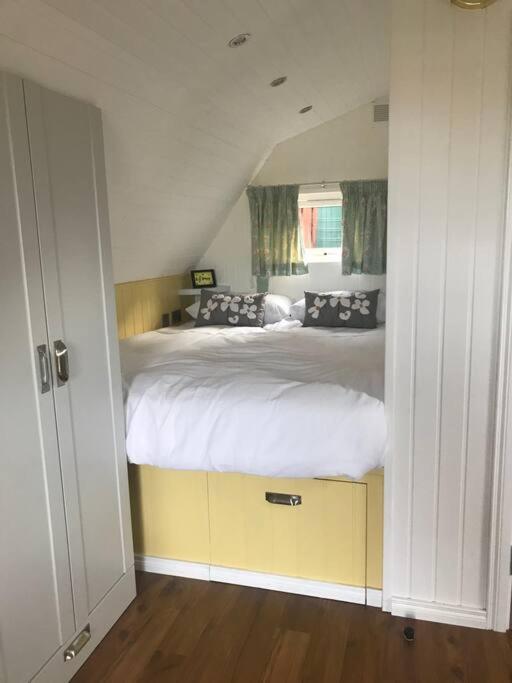 Bumble Bee Cottage Plymouth Dış mekan fotoğraf